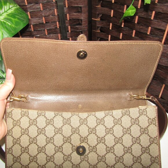 Gucci Brown Monogram Shoulder Bag - Picture 5 of 15